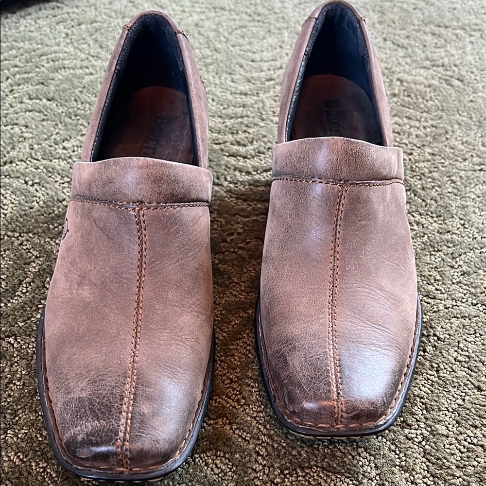 Born Brown Mules with Suede Finish and Chunky Heel